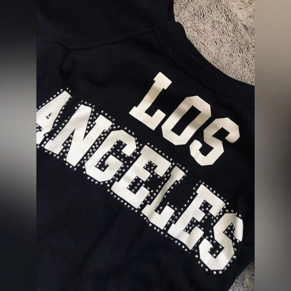 Sweater - Picture 3 of 6